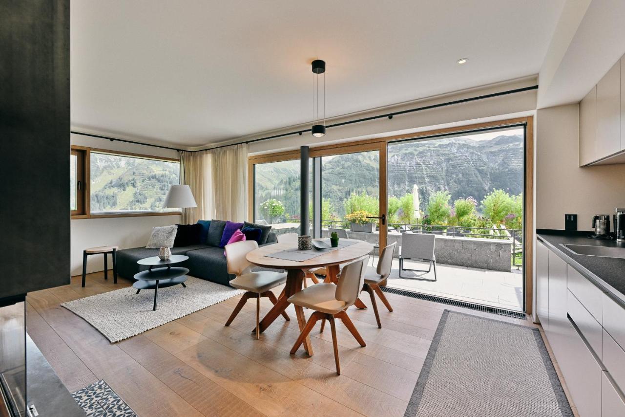 Chalet Hohe Welt - Luxury Apartments ليش ام ارلبرغ المظهر الخارجي الصورة